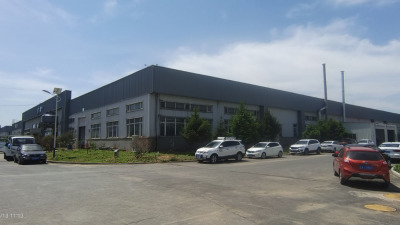 公司是集机械加工、弹簧制造、模具生产及黑色金属热处理等多方向发展的创新型企业